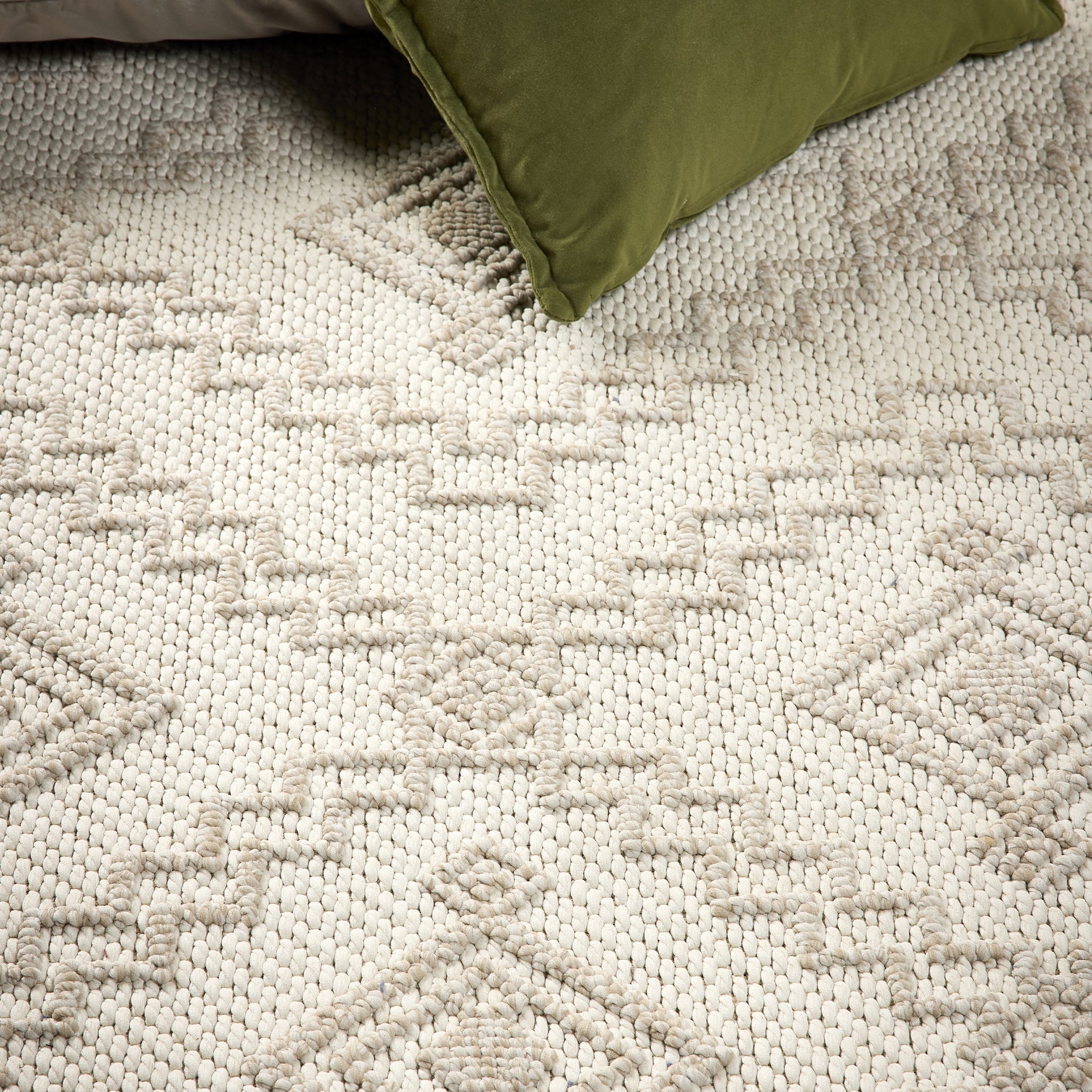 Origins Atlas Diamond Rug