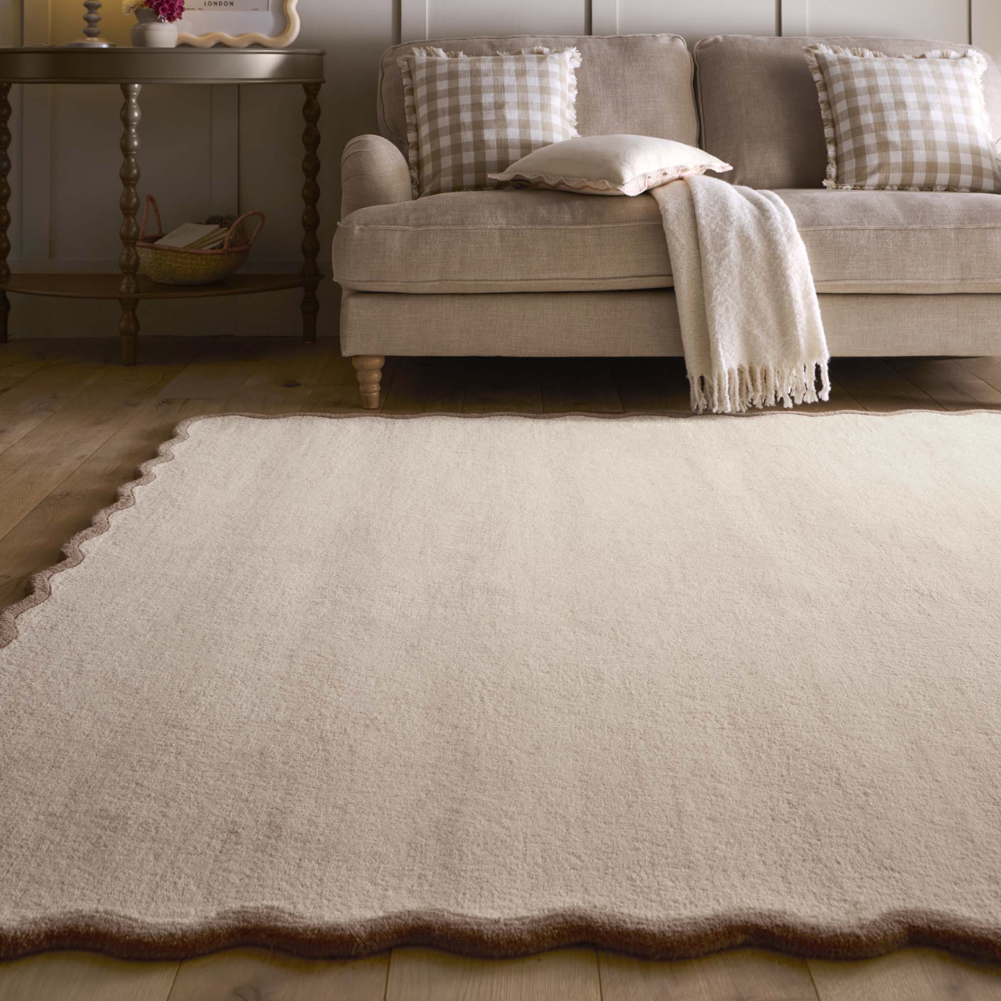 Origins Scalloped Elsie Rug