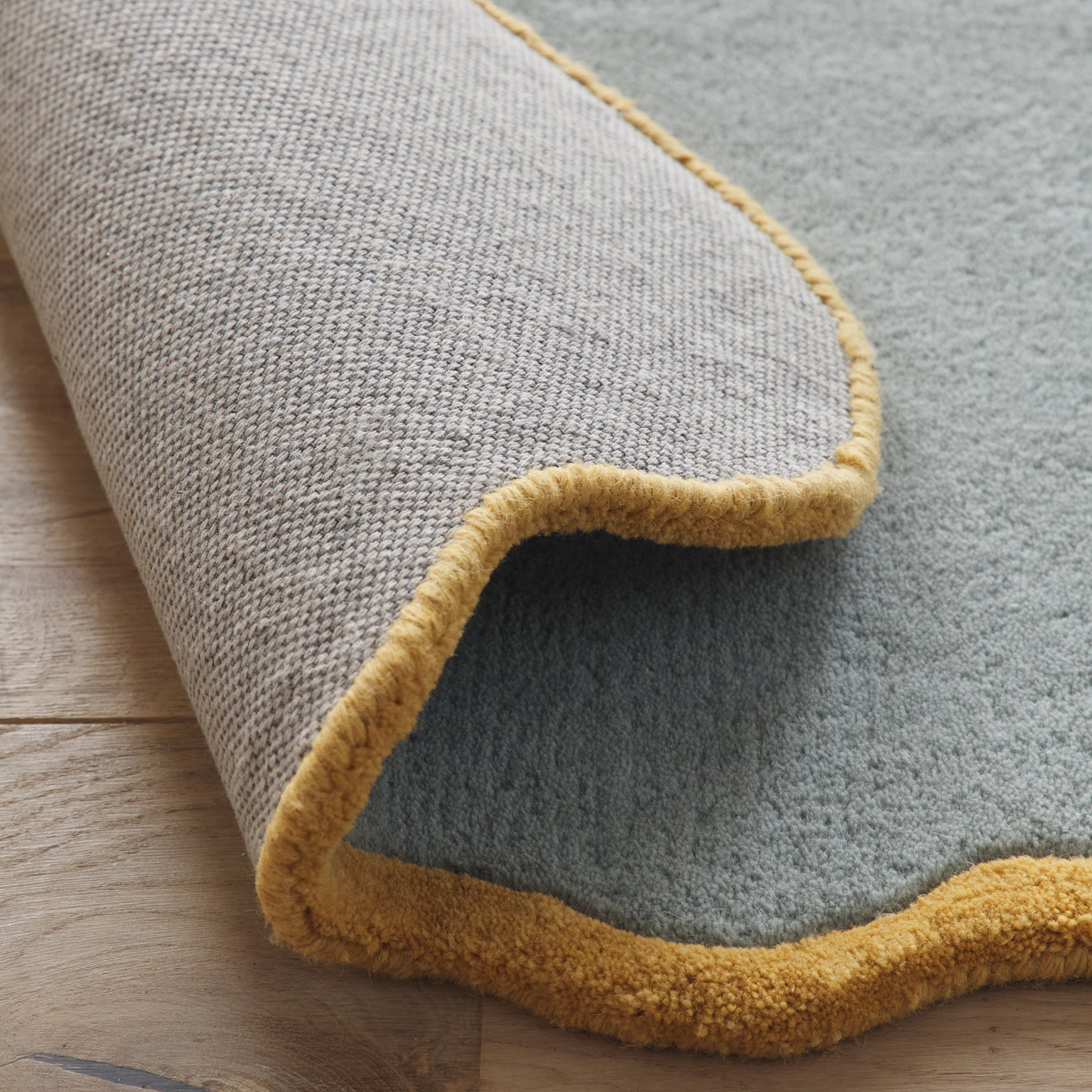 Origins Scalloped Elsie Rug