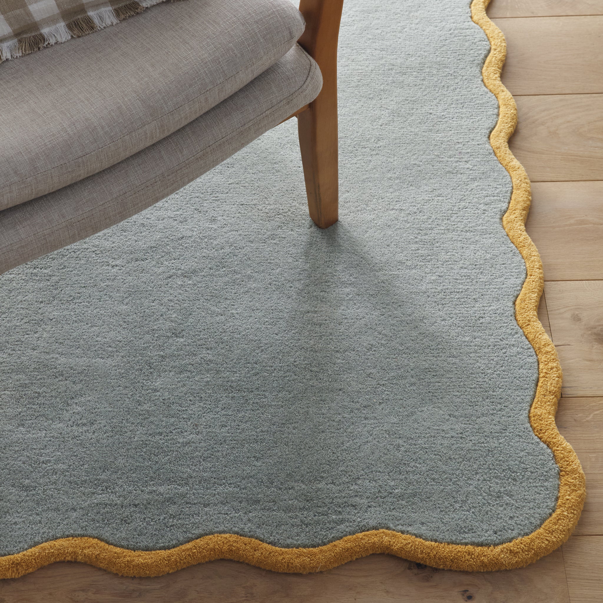 Origins Scalloped Elsie Rug