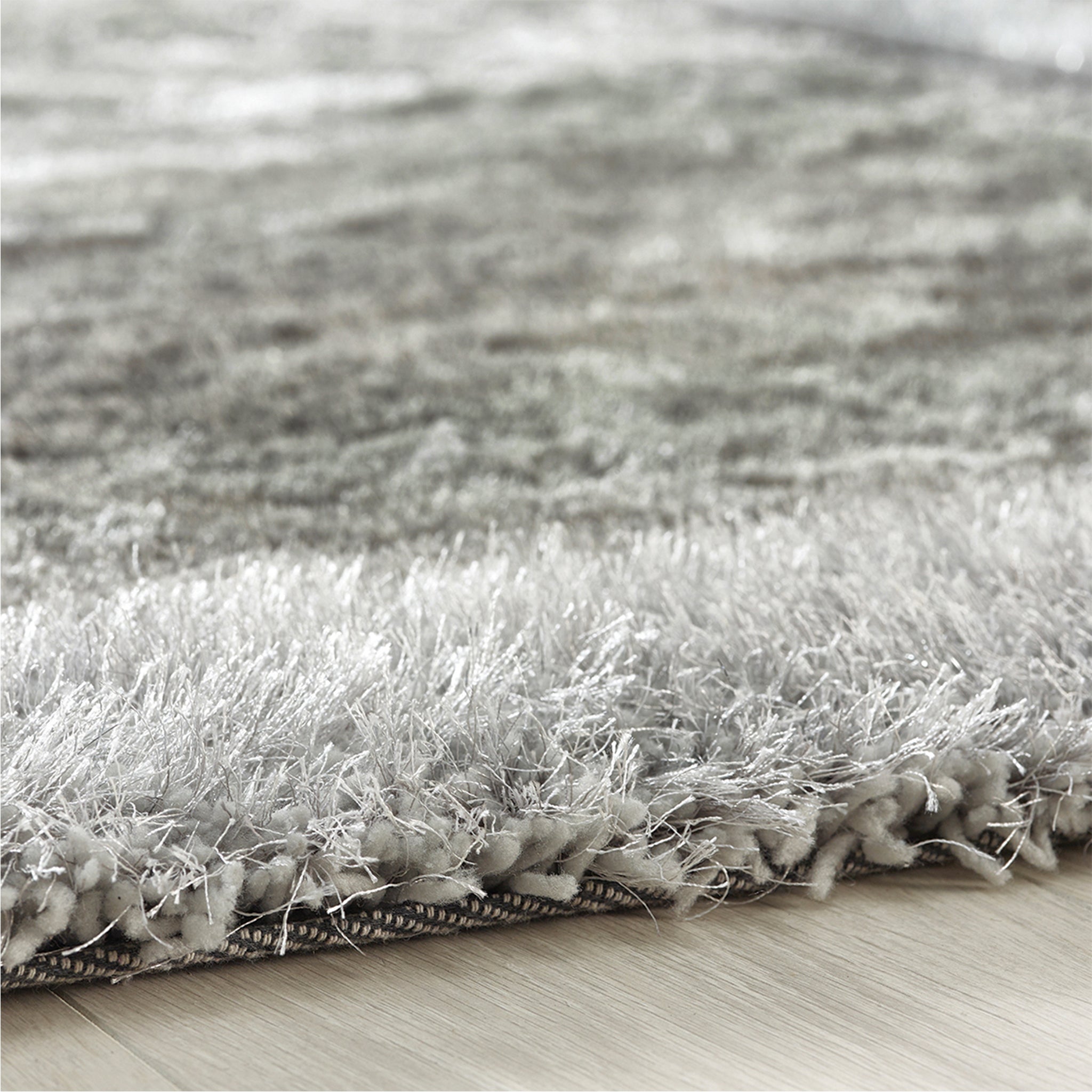 Origins Shimmer Shaggy Border Rug