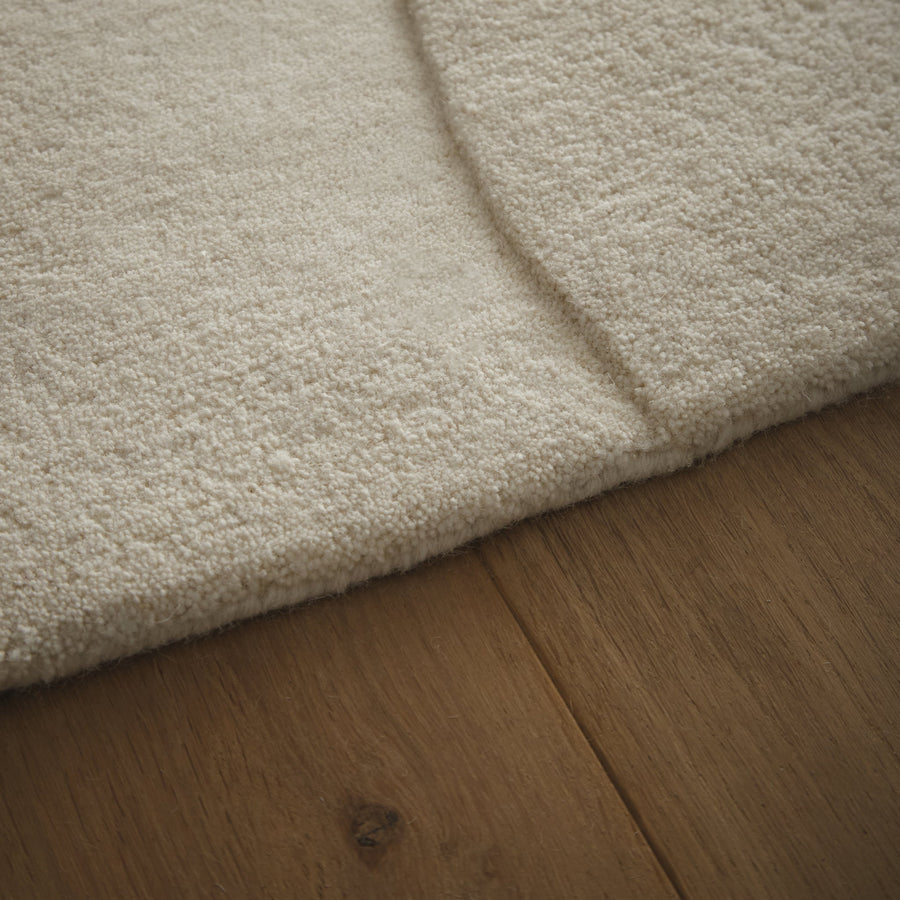 Origins Sculptured Boulder Cream Rug