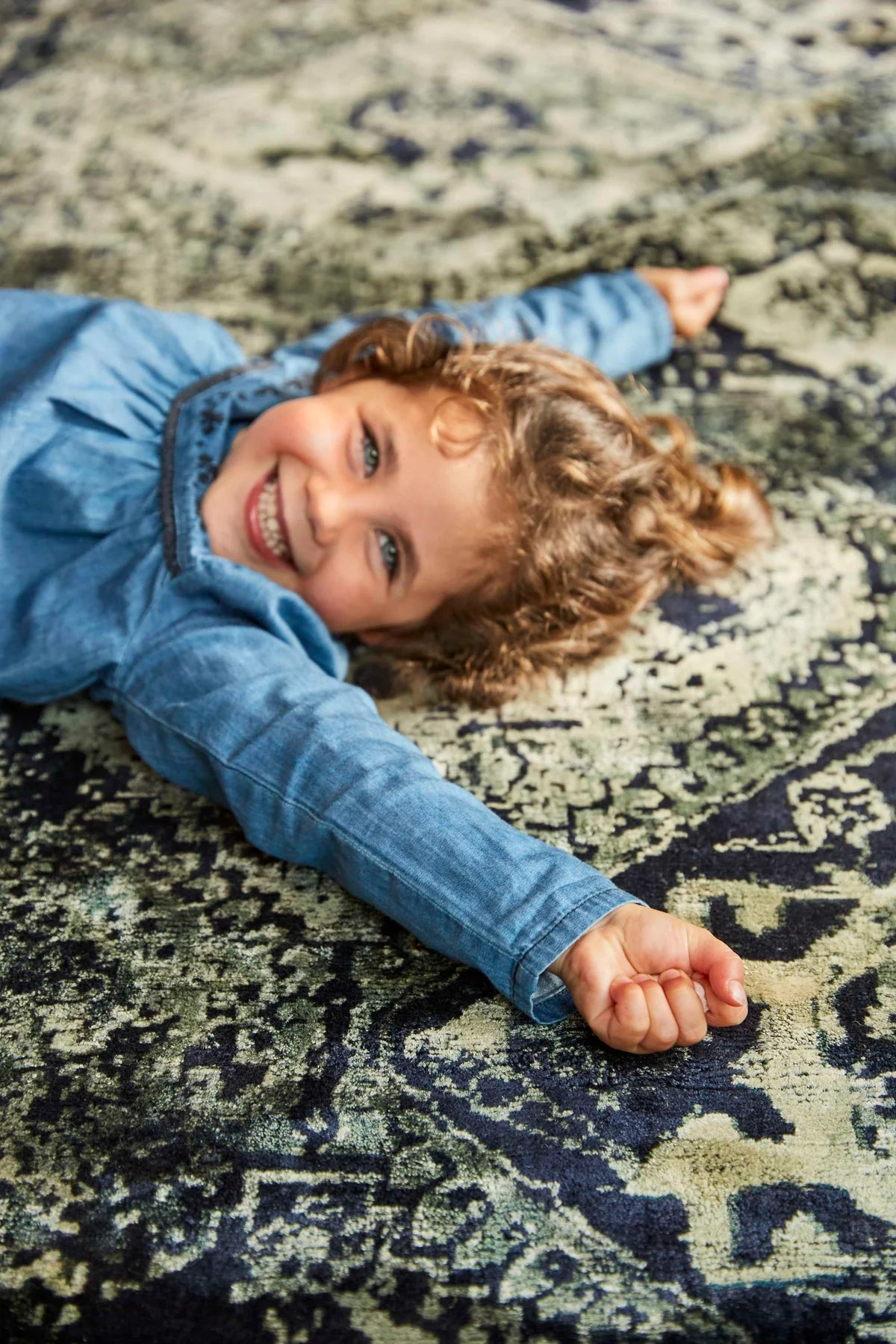 Rug Guru Vintage Fringe Blue/Cream